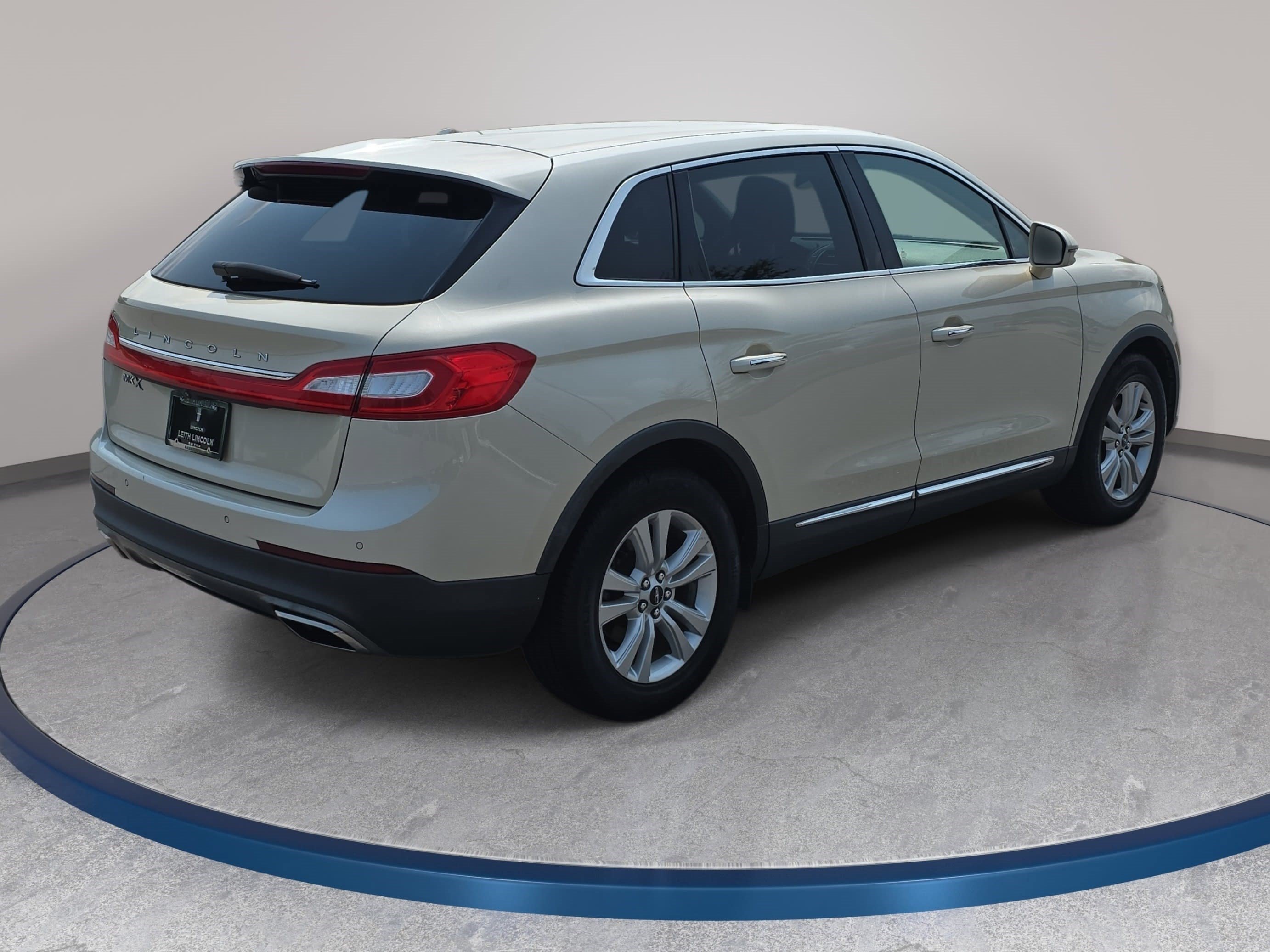 Used 2018 Lincoln MKX Premiere FWD image 5