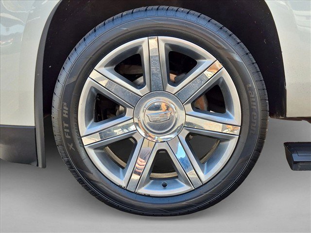 Used 2015 Cadillac Escalade Premium AWD/4WD image 26