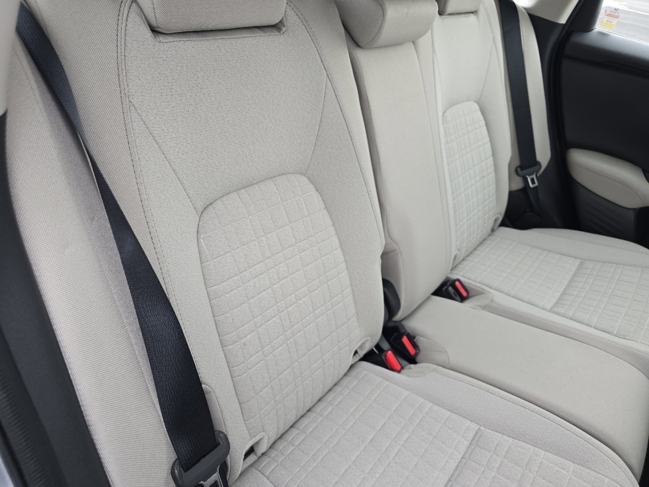 Used 2025 Honda HR-V LX image 19