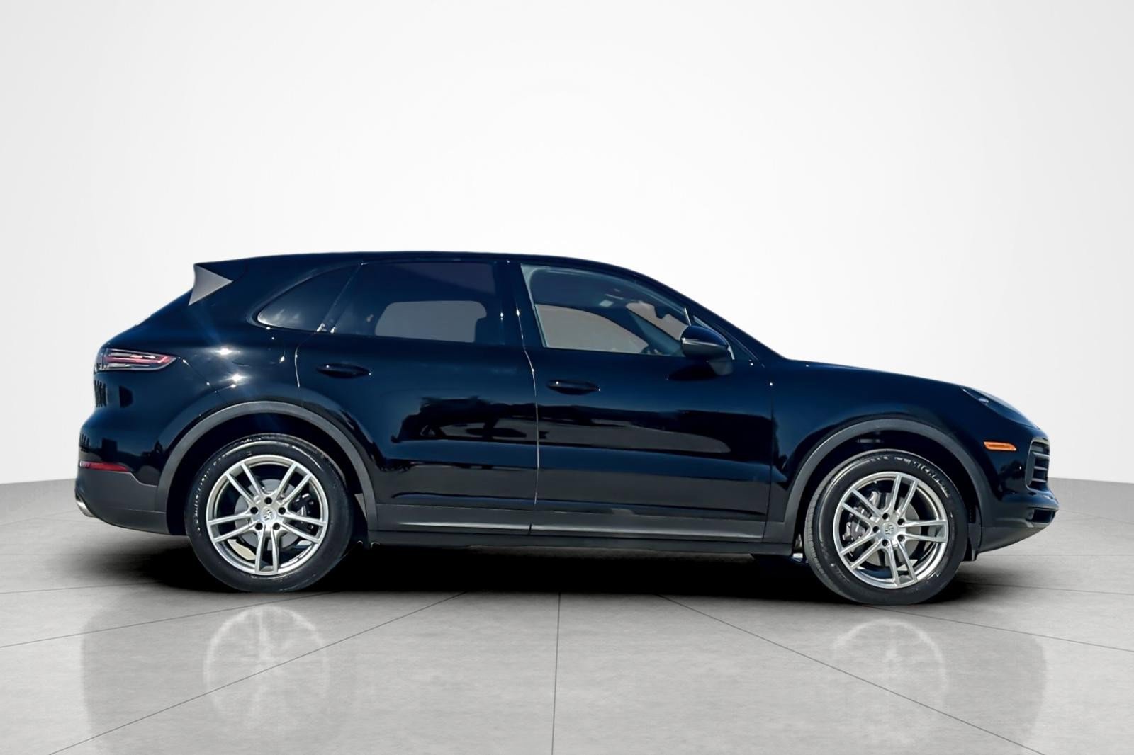 Used 2019 Porsche Cayenne image 6