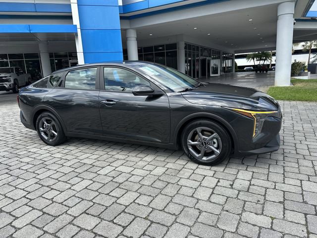 Used 2025 Kia K4 FWD image 16