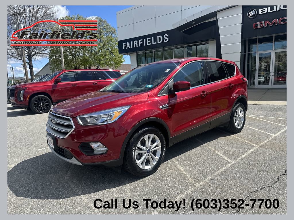 Used 2017 Ford Escape SE AWD/4WD image 1