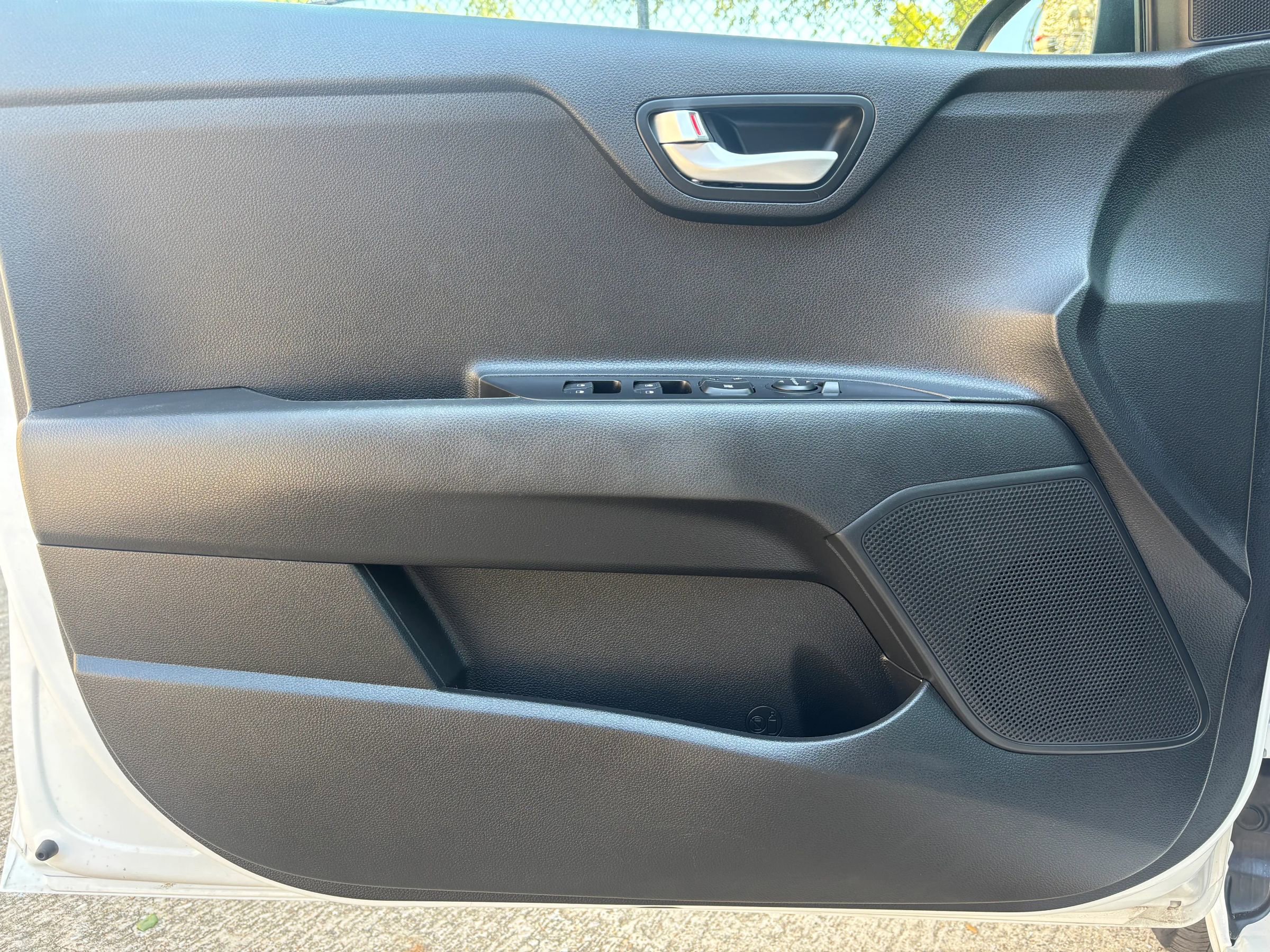 Used 2023 Kia Rio LX image 17