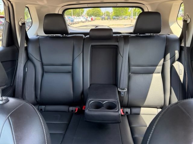 Used 2024 Nissan Rogue SL AWD/4WD image 24