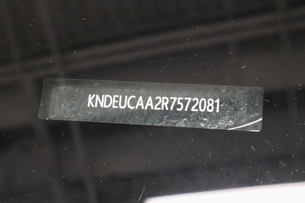 Used 2024 Kia Seltos S AWD/4WD image 34