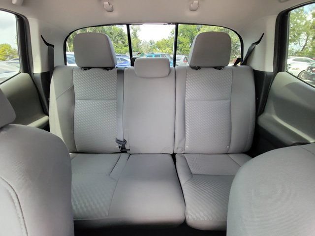 Used 2022 Toyota Tacoma SR5 w/ Technology Package RWD image 5