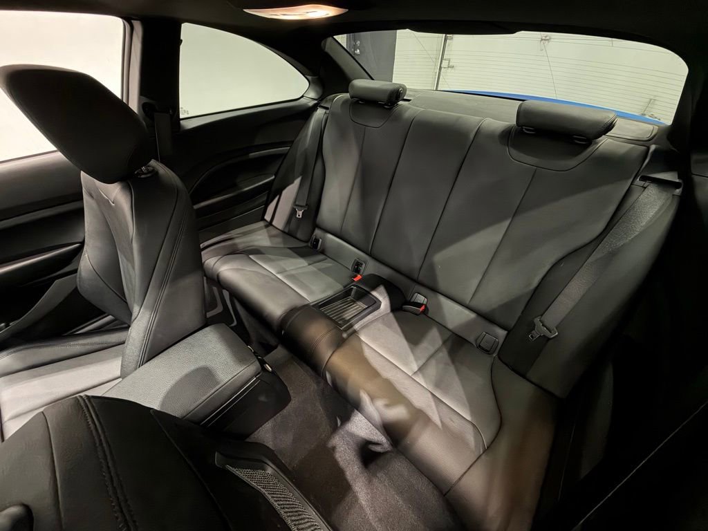 Used 2016 BMW M235i Coupe image 34