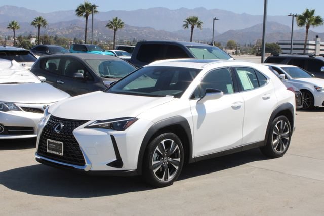 Certified 2025 Lexus UX 300h FWD image 2