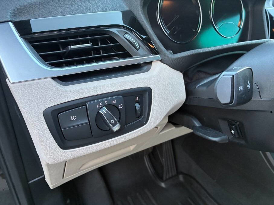 Used 2018 BMW X1 sDrive28i image 19