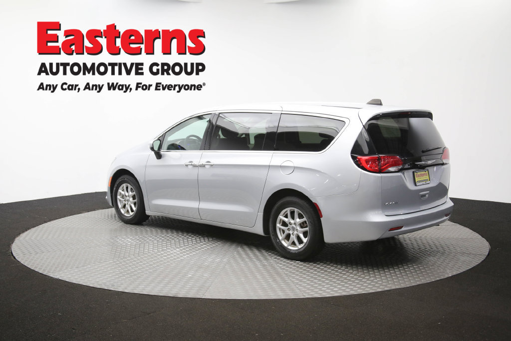 Used 2023 Chrysler Voyager LX FWD image 67