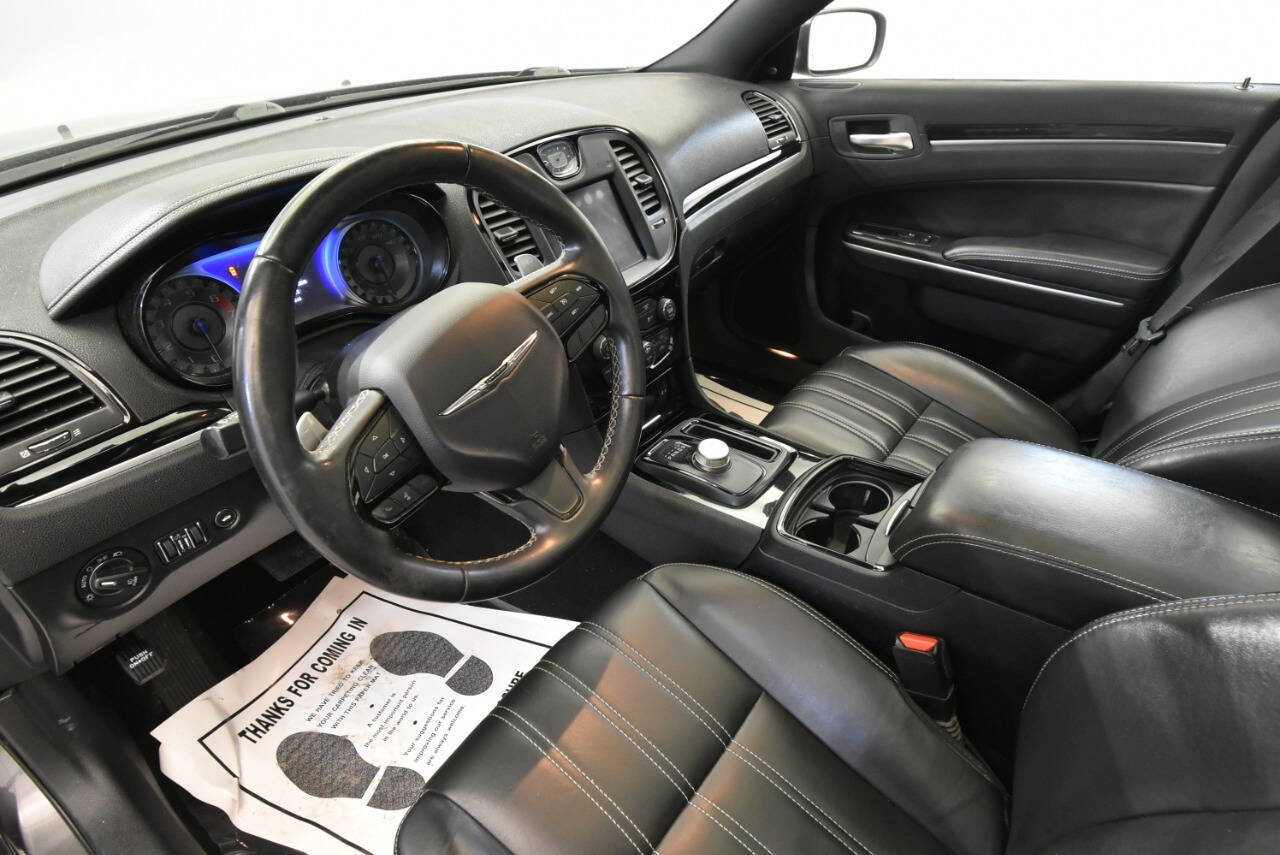 Used 2019 Chrysler 300 S w/ S Model Appearance Package image 12