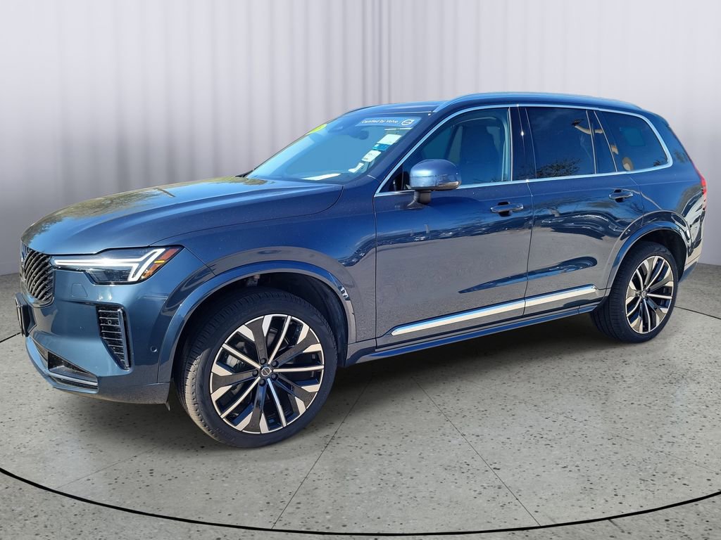 Certified 2025 Volvo XC90 B5 Plus image 8