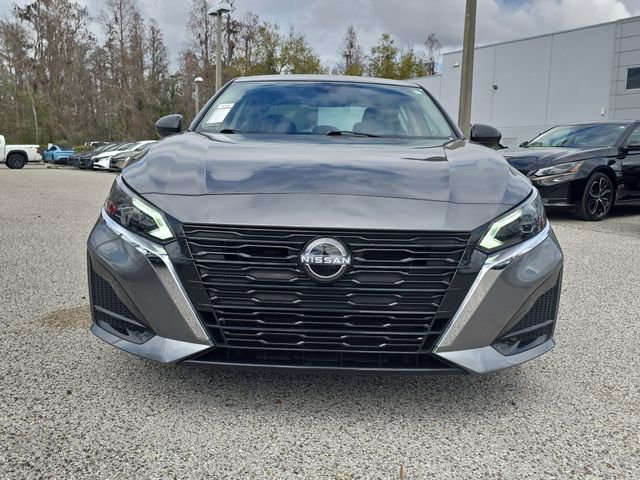 Certified 2025 Nissan Altima 2.5 SV image 3