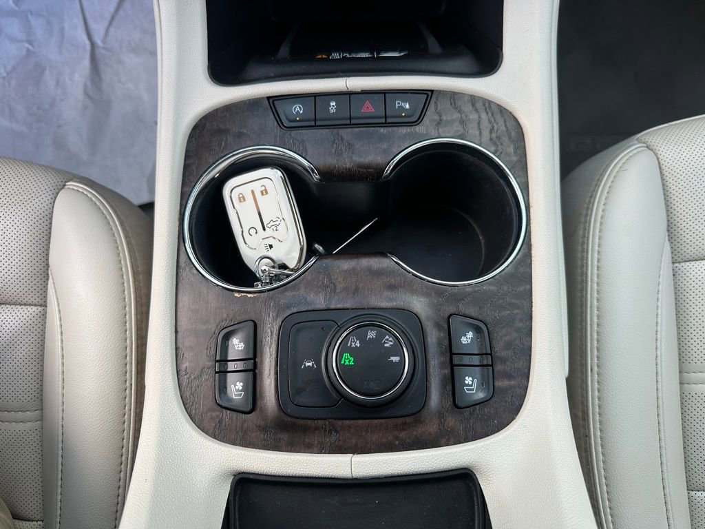 Used 2022 GMC Acadia Denali w/ Denali Ultimate Package image 22