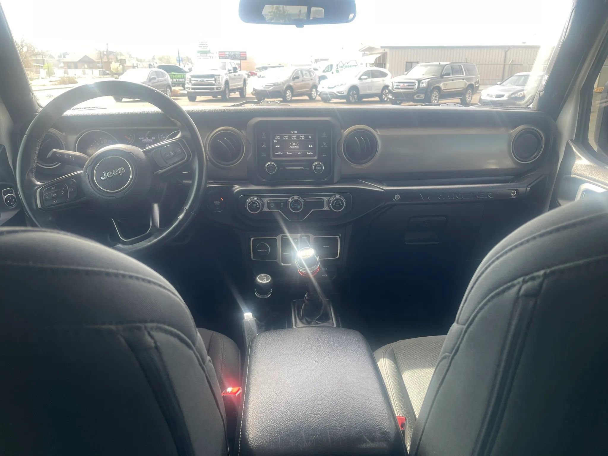 Used 2018 Jeep Wrangler Unlimited Sport S image 11