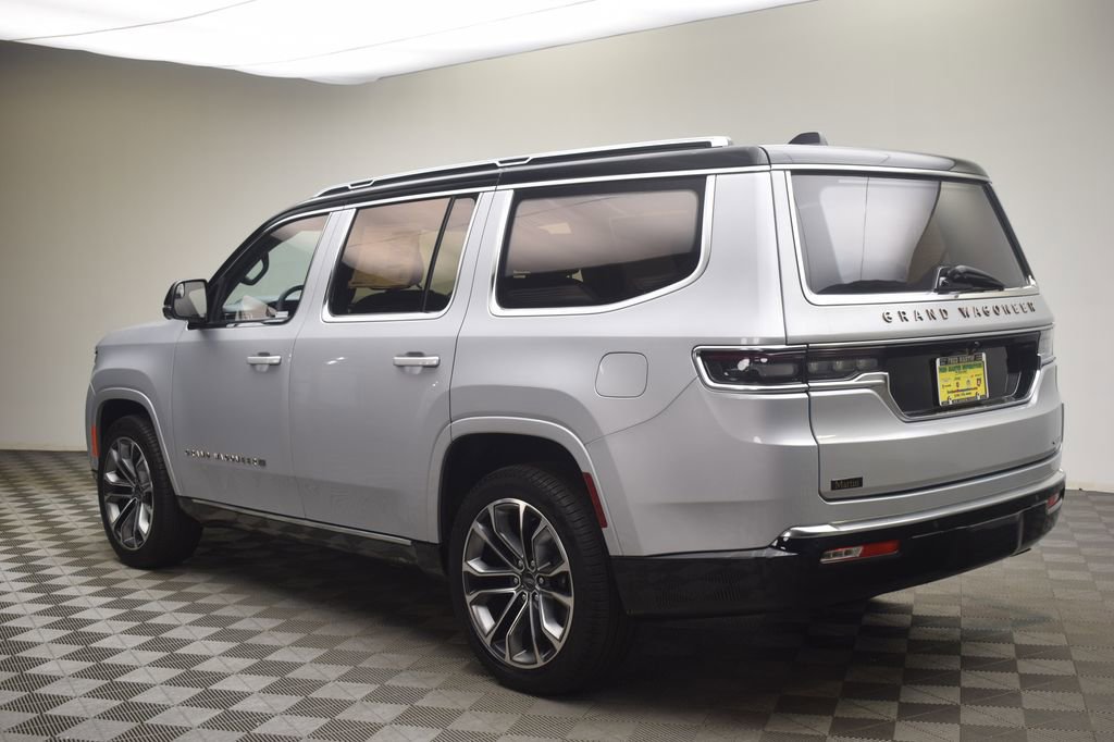 New 2024 Jeep Grand Wagoneer Series III AWD/4WD image 14