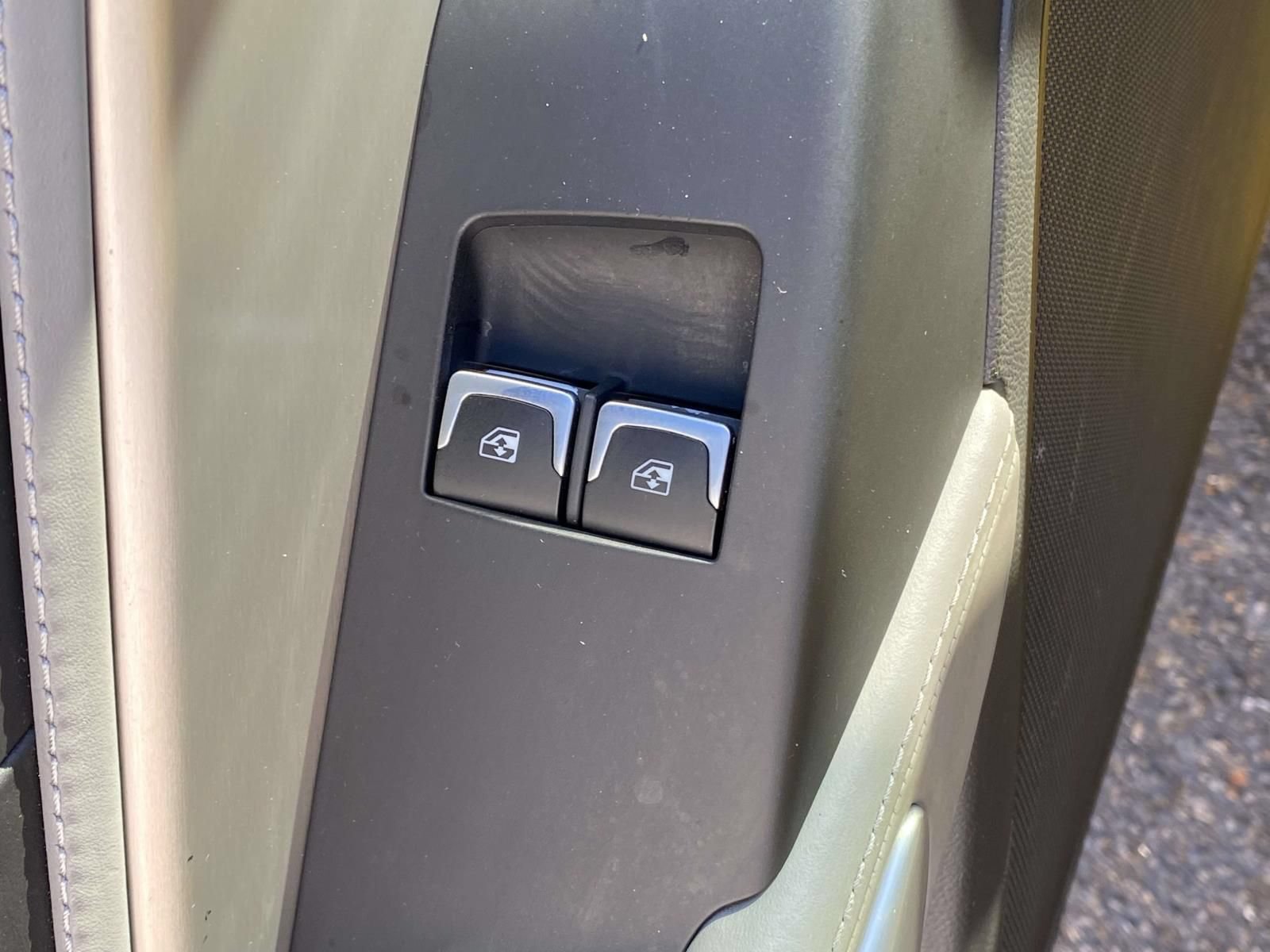 Used 2019 Chevrolet Corvette Stingray Convertible w/ 3LT Preferred Equipment Group RWD image 25