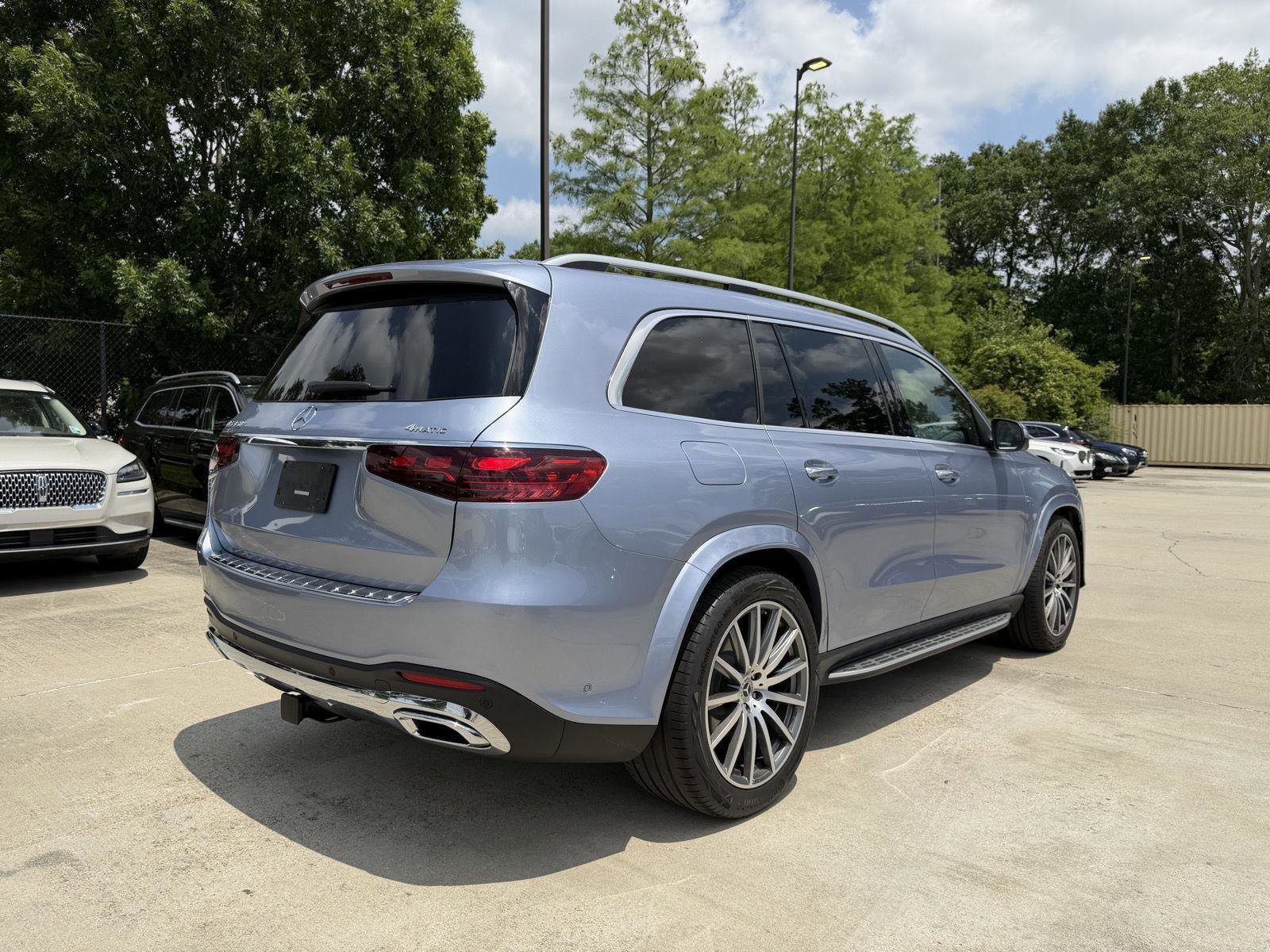 Certified 2025 Mercedes-Benz GLS 450 4MATIC image 27