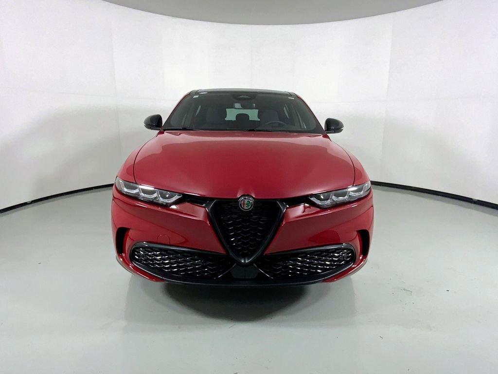 New 2025 Alfa Romeo Tonale AWD/4WD image 8