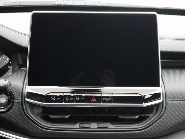 New 2026 Jeep Compass Limited image 16