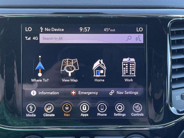 Used 2020 Jeep Grand Cherokee Limited AWD/4WD image 25
