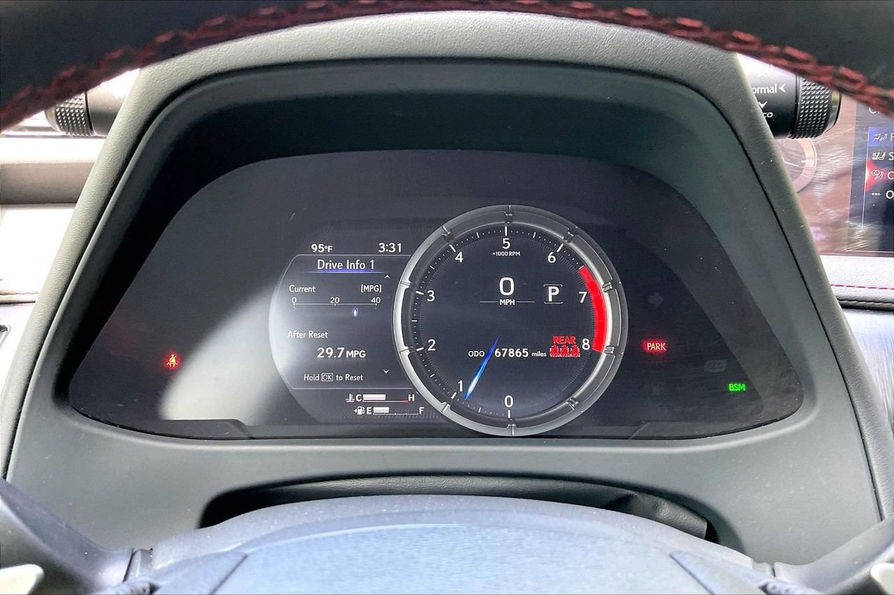 Used 2019 Lexus UX 200 F Sport w/ F Sport Premium Package FWD image 10