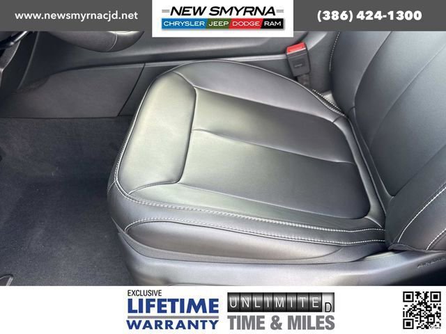 New 2025 Jeep Grand Cherokee Limited w/ Black Appearance Package image 19