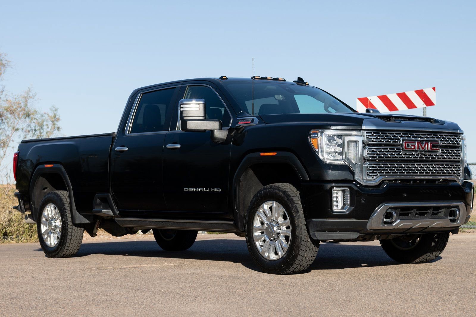 Used 2022 GMC Sierra 3500 Denali w/ Denali Ultimate Package image 58