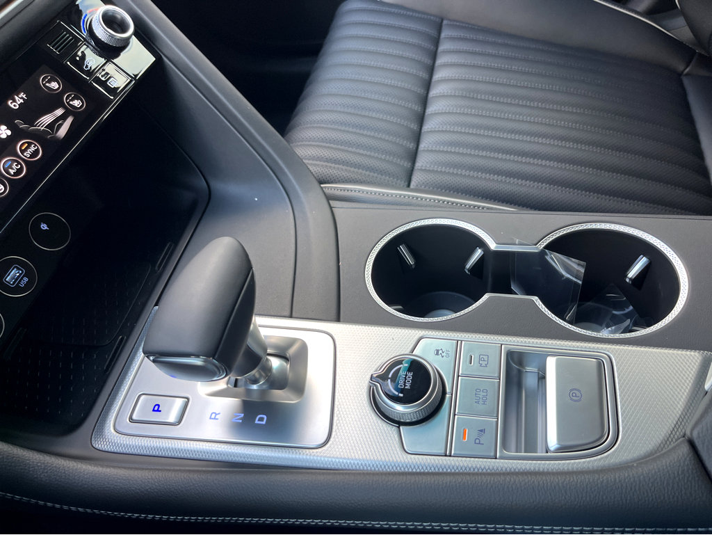 New 2026 Genesis G70 2.5T Prestige image 13