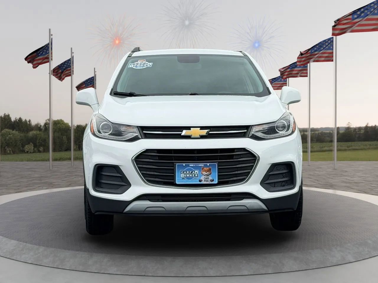 Used 2018 Chevrolet Trax LT w/ LT Convenience Package AWD/4WD image 2
