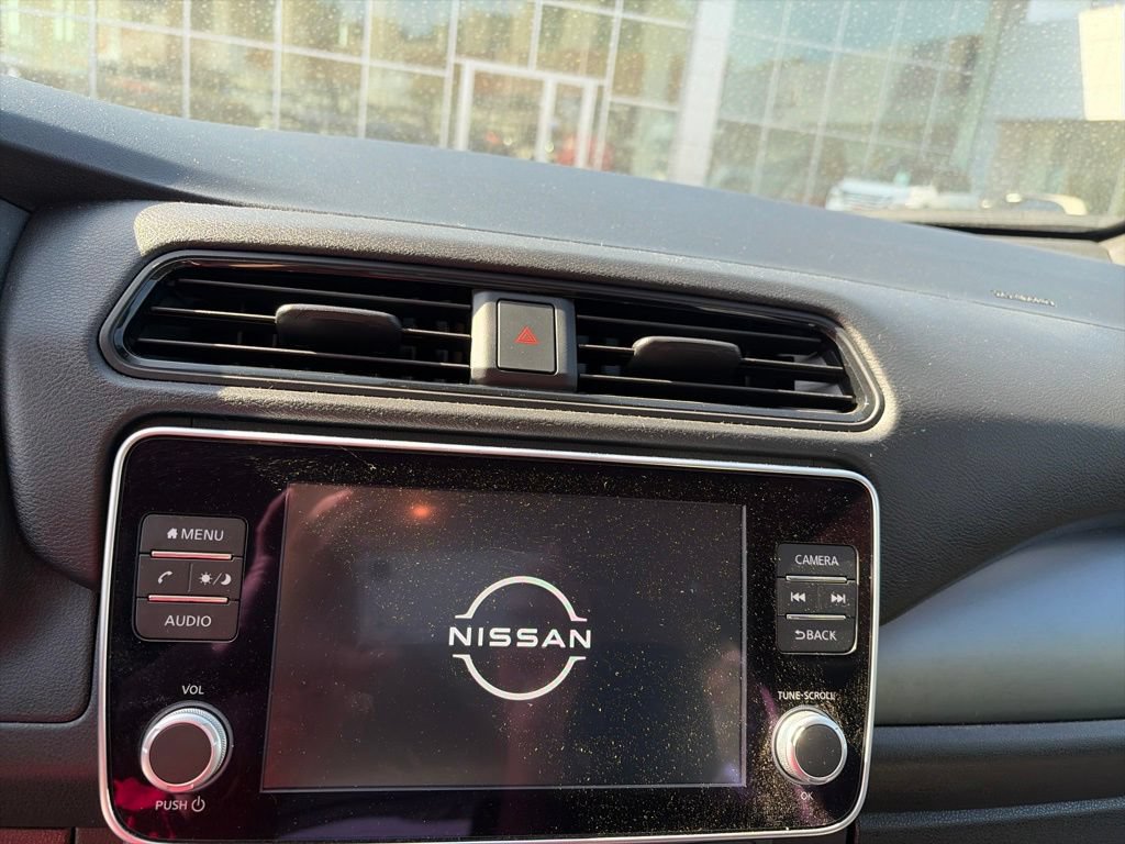 Certified 2025 Nissan Leaf S FWD image 15