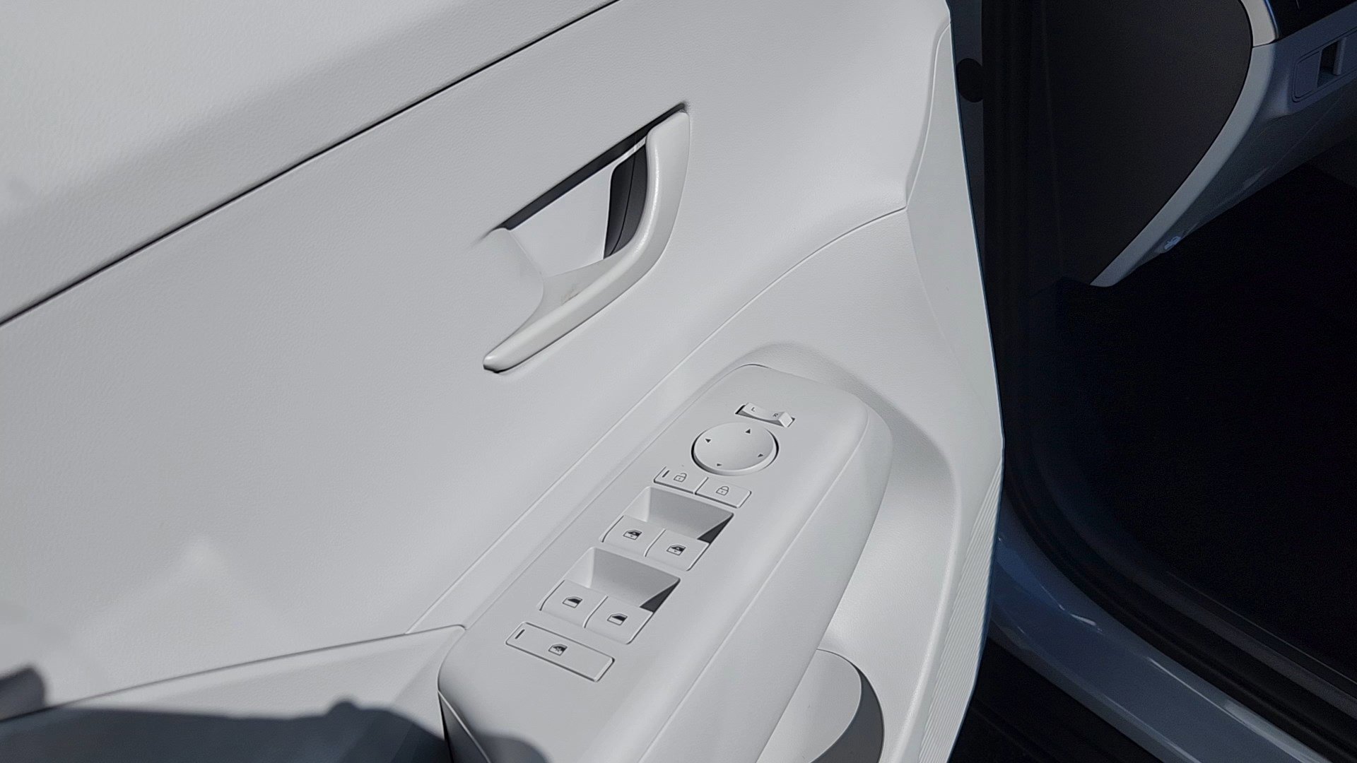 New 2026 Hyundai Kona SEL Sport image 7