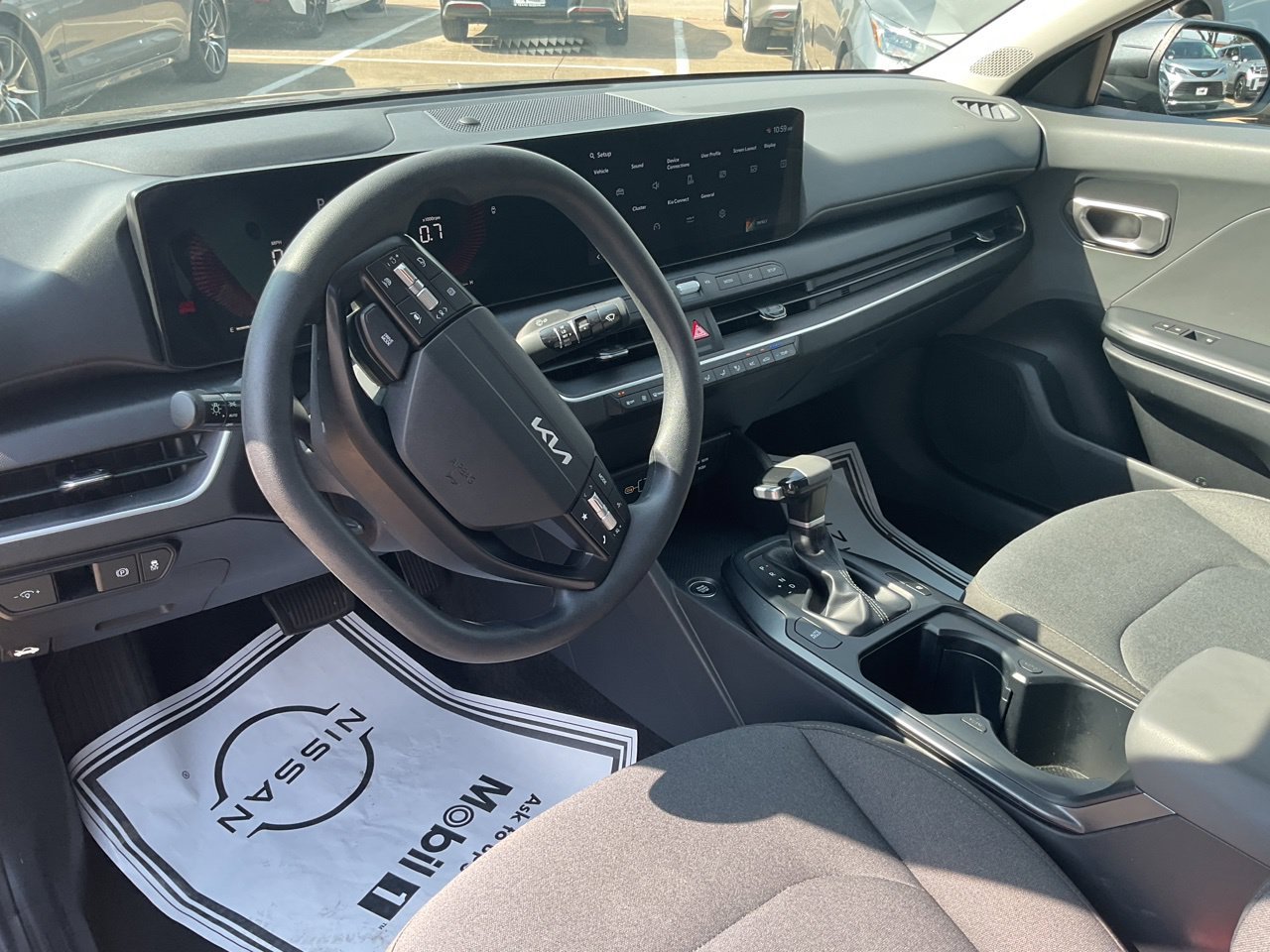 Used 2025 Kia K4 FWD image 10
