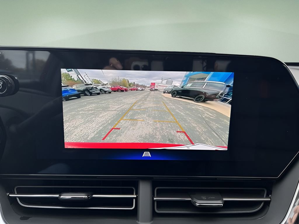 New 2026 Chevrolet Trax RS w/ Sunroof Package image 14