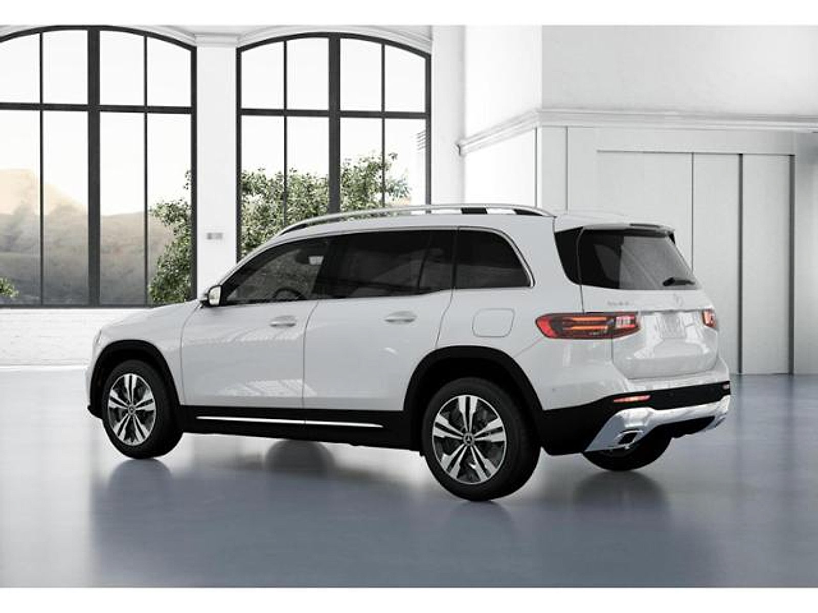 Used 2025 Mercedes-Benz GLB 250 image 29
