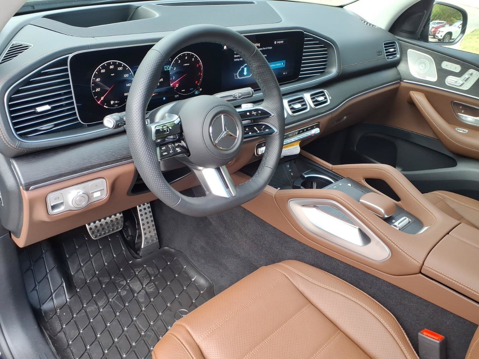 New 2026 Mercedes-Benz GLS 450 4MATIC image 29