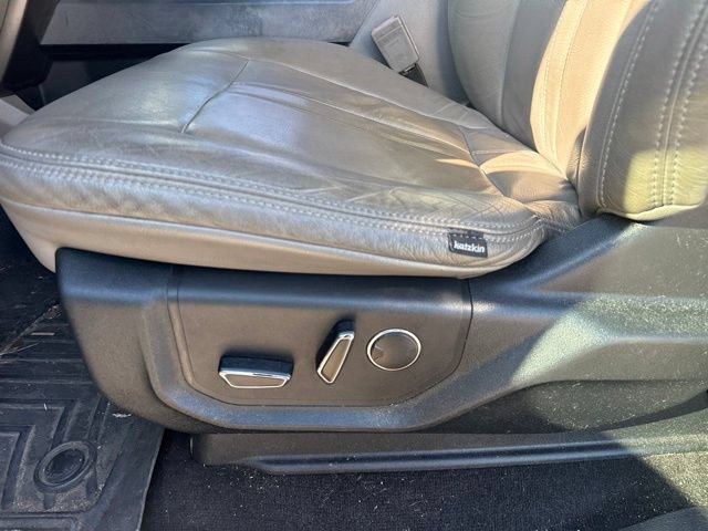 Used 2018 Ford F150 XLT w/ Equipment Group 302A Luxury AWD/4WD image 18