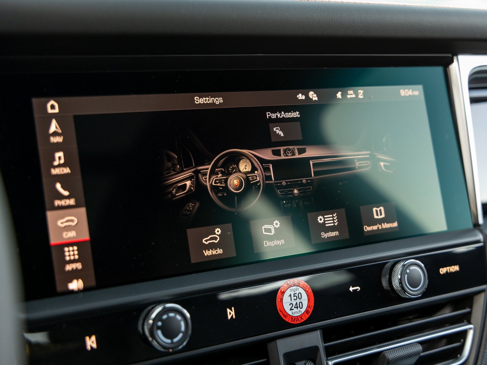 New 2026 Porsche Macan image 33