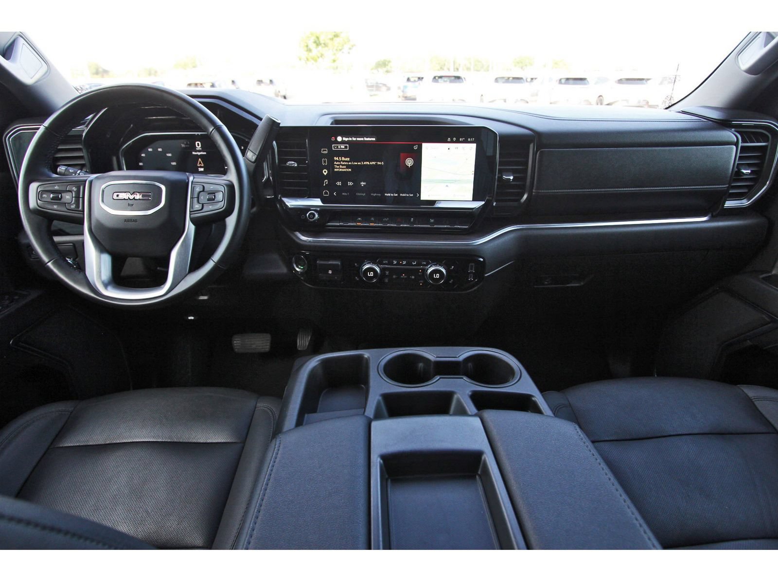 Used 2025 GMC Sierra 1500 SLT RWD image 12