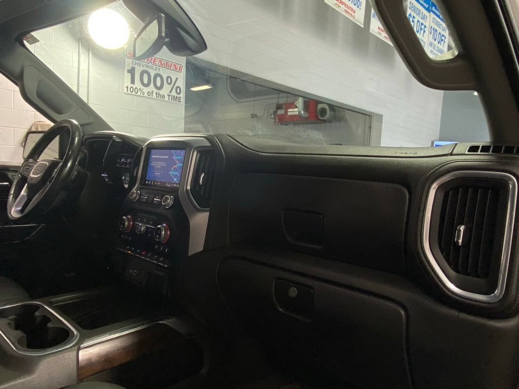 Used 2022 GMC Sierra 1500 SLT w/ SLT Premium Plus Package AWD/4WD image 33