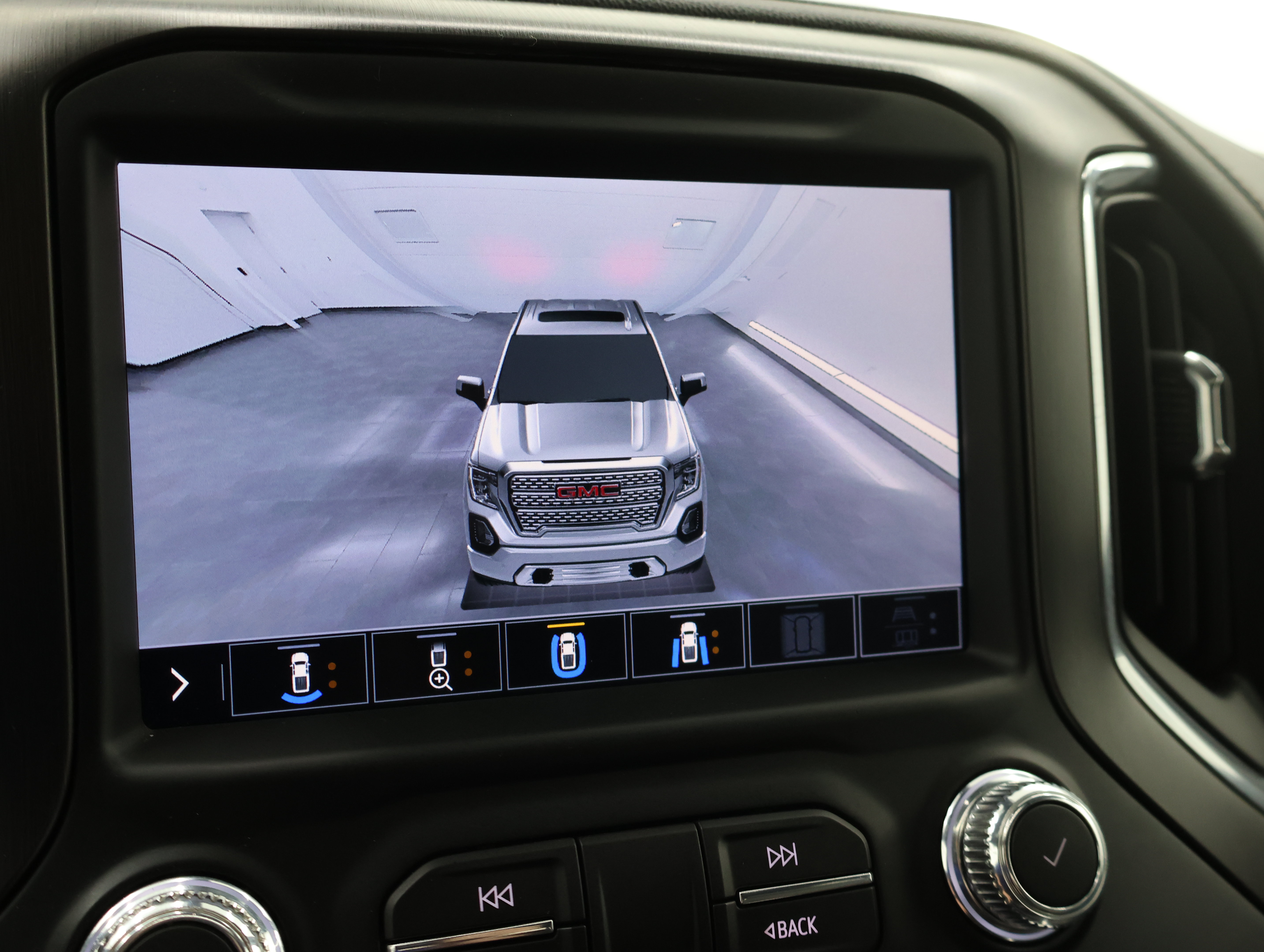 Used 2022 GMC Sierra 1500 AT4 w/ AT4 Premium Package AWD/4WD image 21