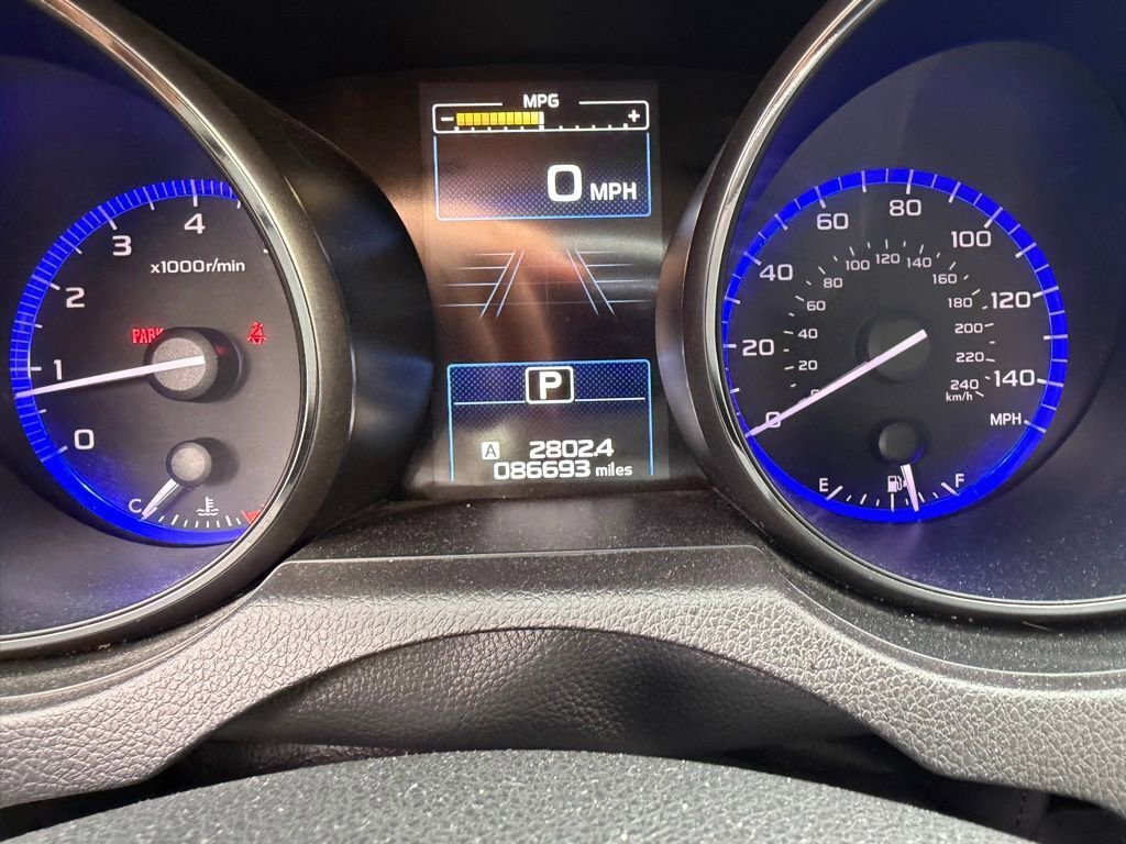 Used 2016 Subaru Outback 2.5i Limited AWD/4WD image 15
