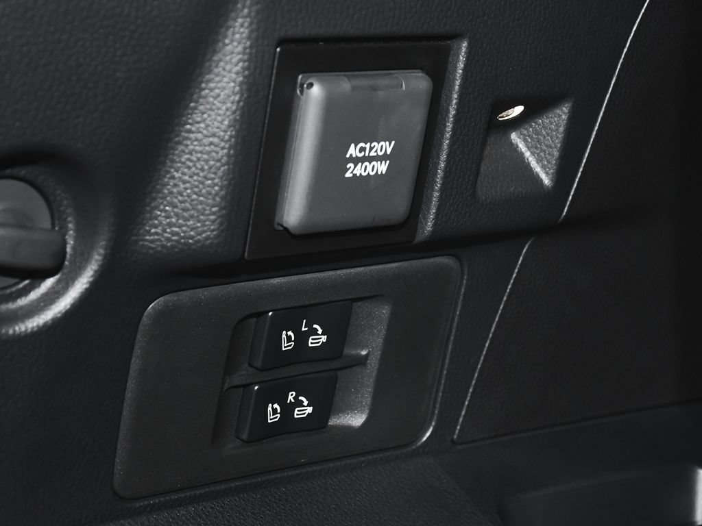 Used 2025 Lexus LX 700h F Sport AWD/4WD image 88