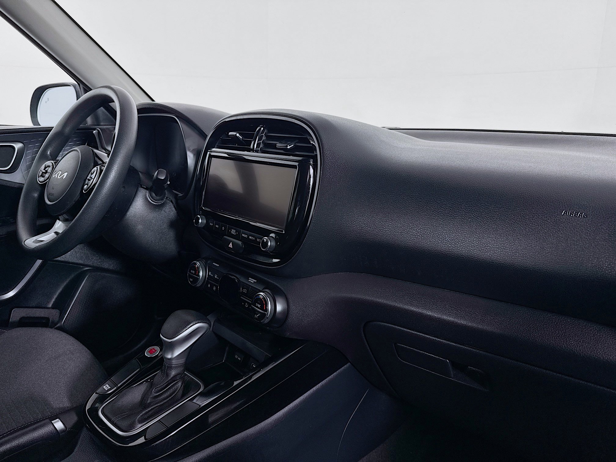 Used 2022 Kia Soul S image 29