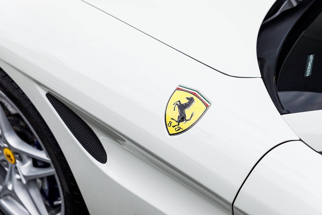 Used 2016 Ferrari California T image 14