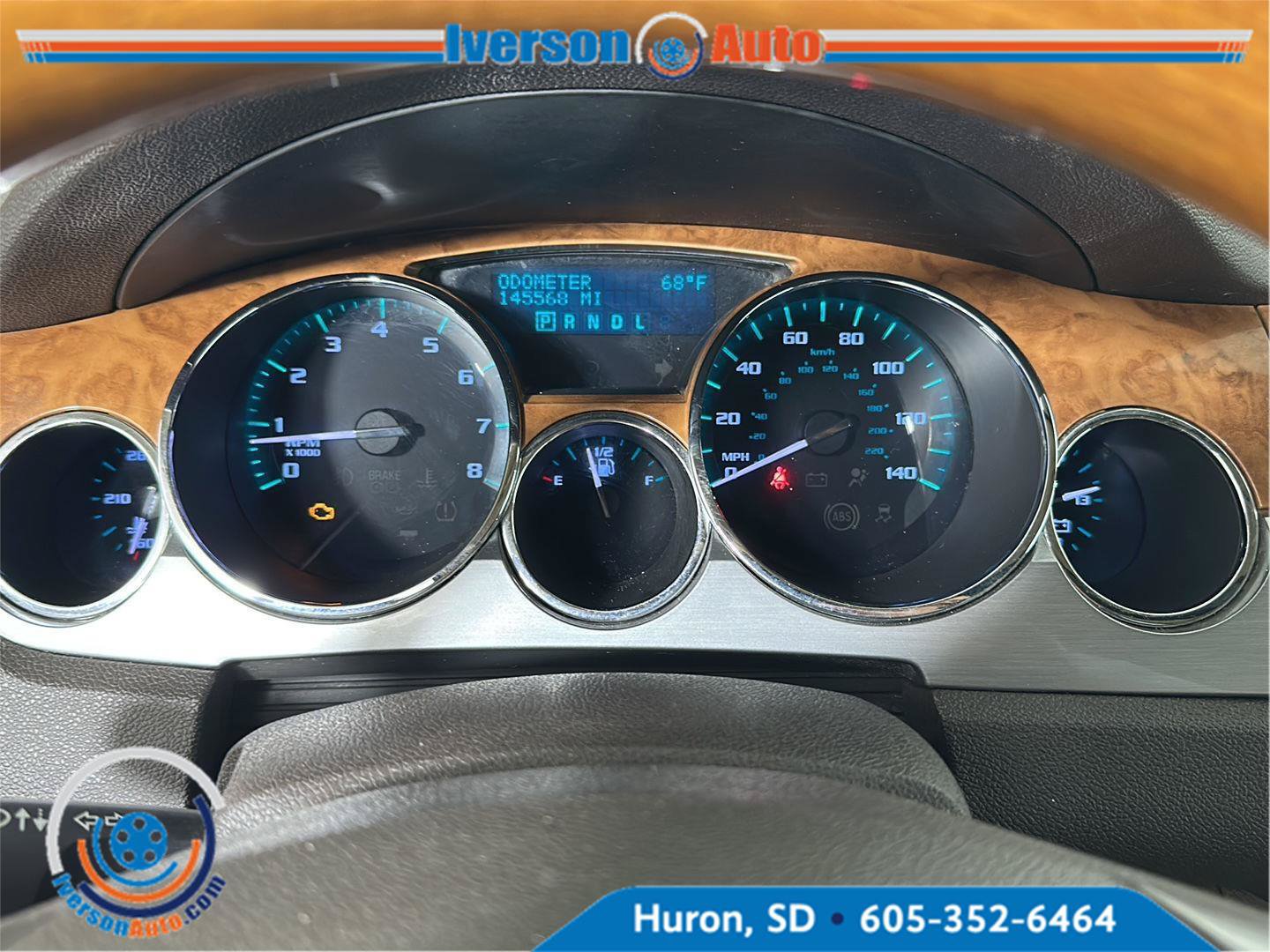 Used 2011 Buick Enclave CXL w/ Trailering Provision Package AWD/4WD image 18