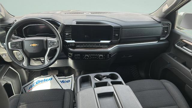 Used 2025 Chevrolet Silverado 1500 LT w/ Work Truck Package AWD/4WD image 17