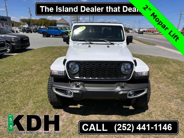New 2025 Jeep Gladiator Sport AWD/4WD image 2