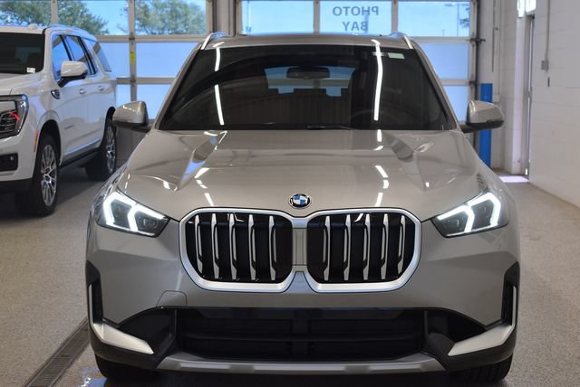 New 2026 BMW X1 xDrive28i w/ Convenience Package AWD/4WD image 3