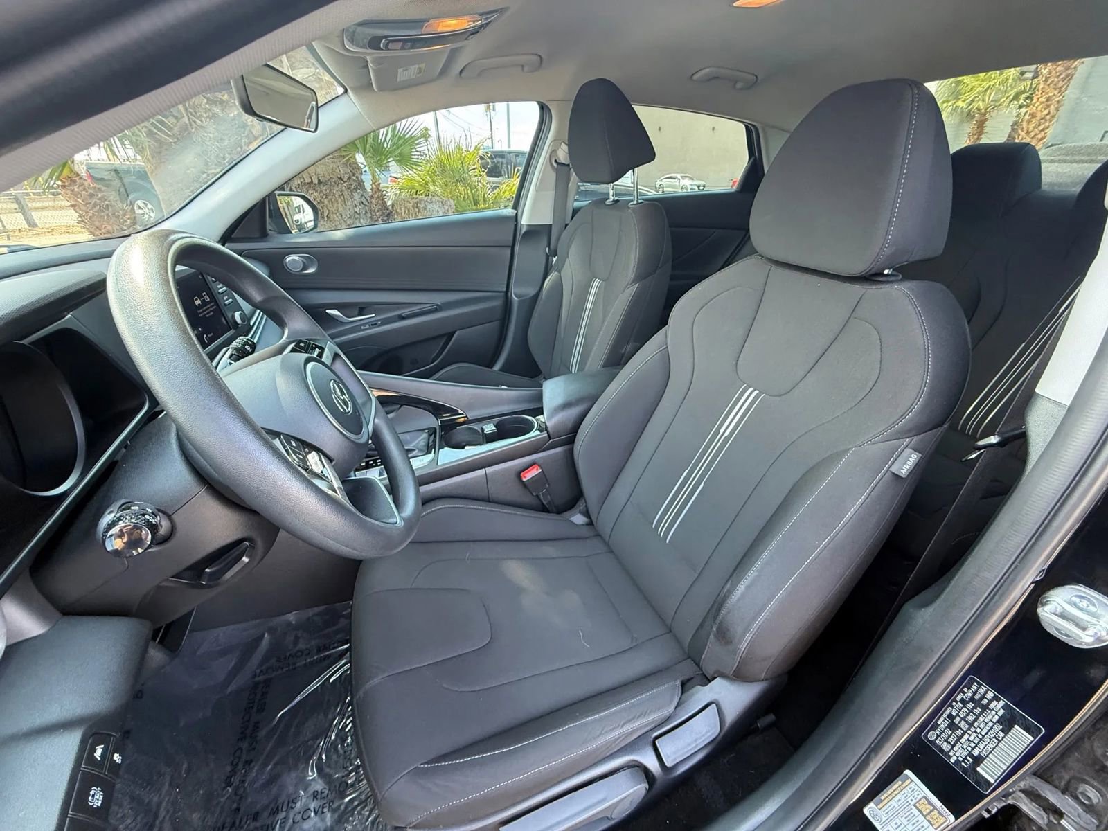 Used 2023 Hyundai Elantra Blue image 11